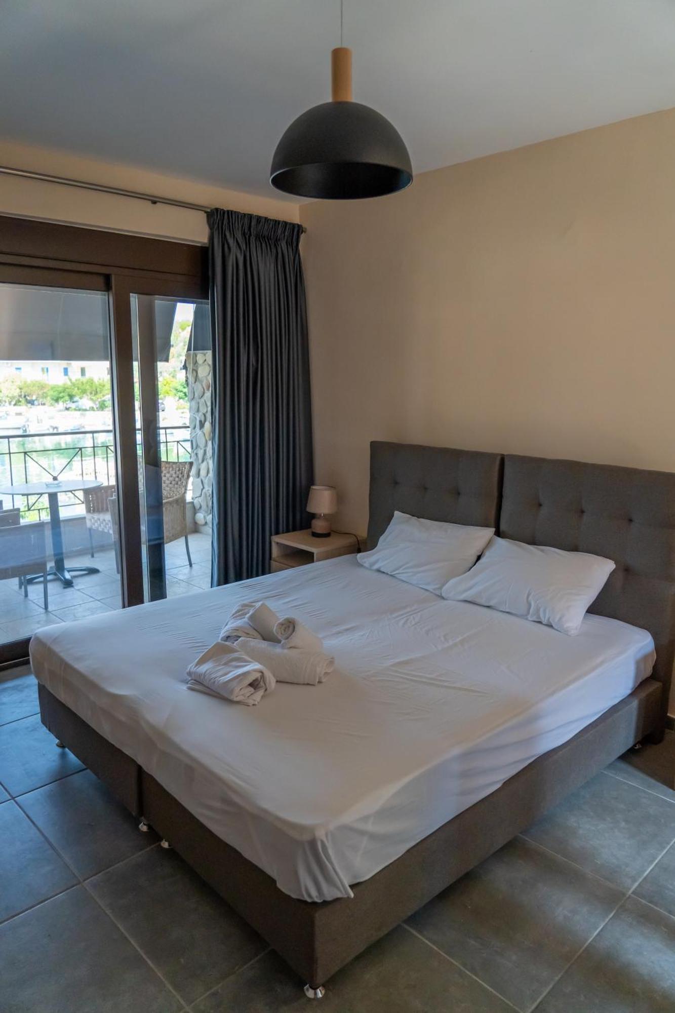 Prego Living Apartments Vathi  Exteriér fotografie